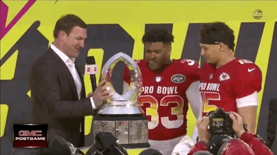 Jason Witten Broke The Damn Pro Bowl Trophy