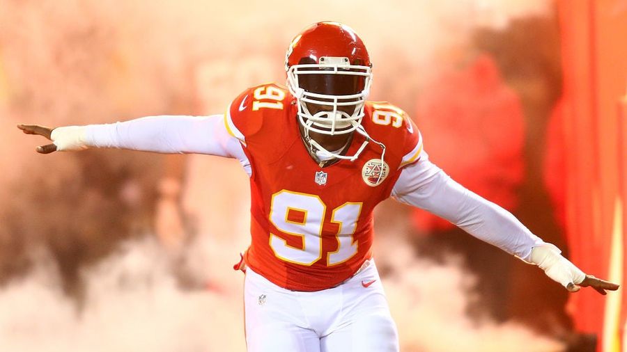 Tamba Hali Is &quot;TWEETING HIS THOUGHTS&quot;