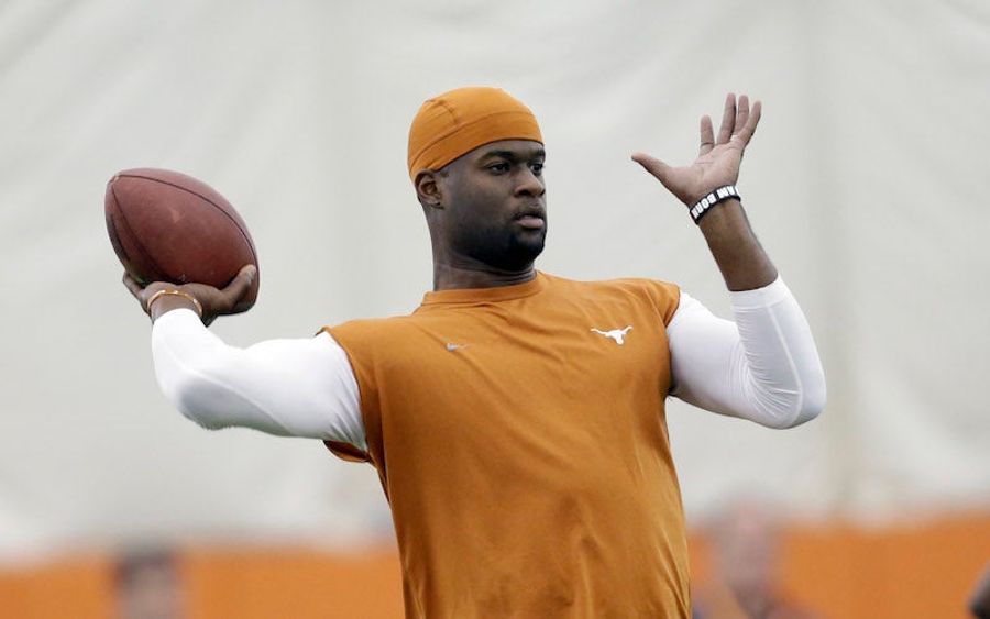 Vince Young Charged With DWI