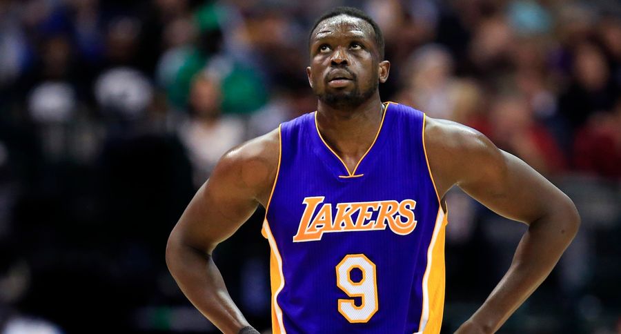Former Refugee Luol Deng Speaks On Trump&#39;s Muslim Ban: &quot;That Light Is Turned Off&quot;