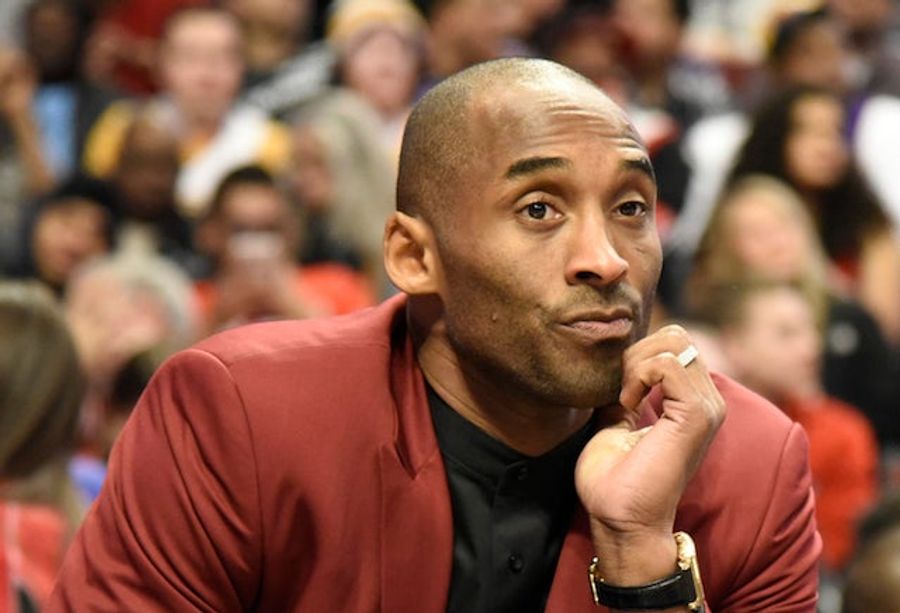Twitter User Makes 35-Minute Drive To Fight Kobe Hater