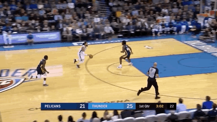 Steven Adams Unleashes World&#39;s Worst Euro-Step