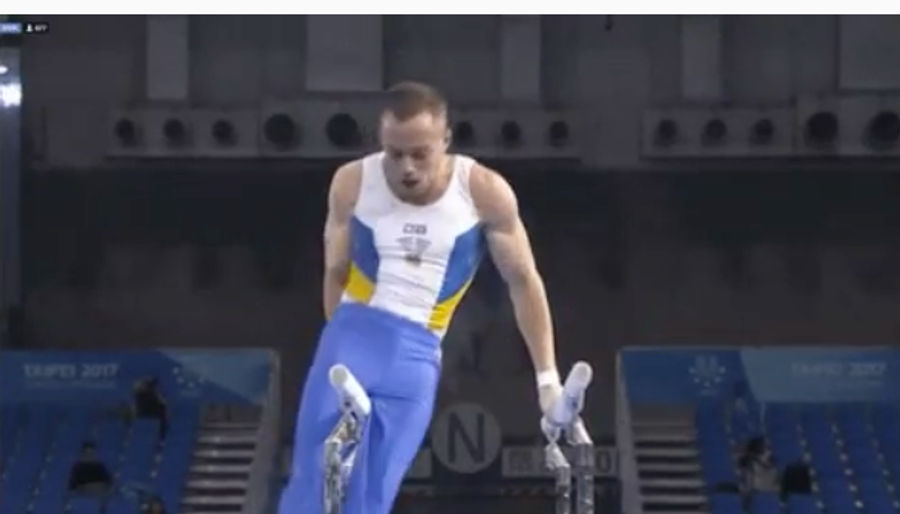 Gymnast Crotches Himself Hard On Parallel Bar<em></em>