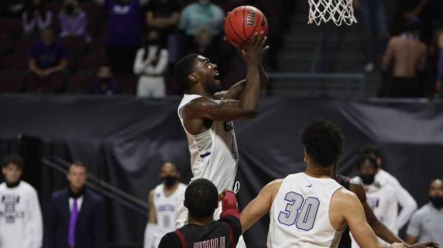 Grand Canyon’s Oscar Frayer killed in California wreck days after dream run to NCAA Tourney appearance