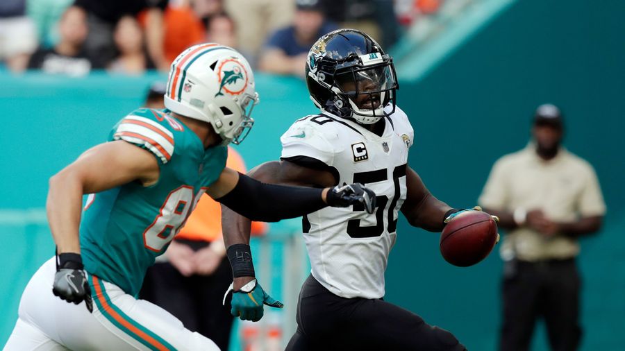 Jaguars Linebacker Telvin Smith Announces He Won't Play This Season