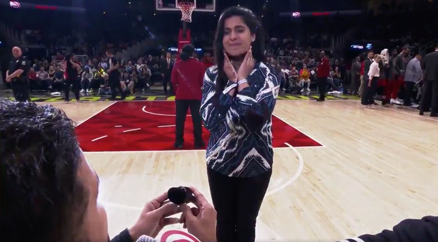Hardcore Grizzlies Fan Proposes To Girlfriend By Asking, “Will You Grit N Grind With Me Forever?"<em></em>