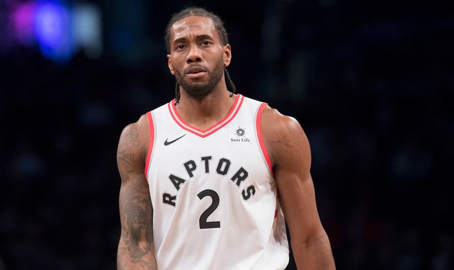 Report: The Clippers Desperately Want Kawhi Leonard To Know They Like Him