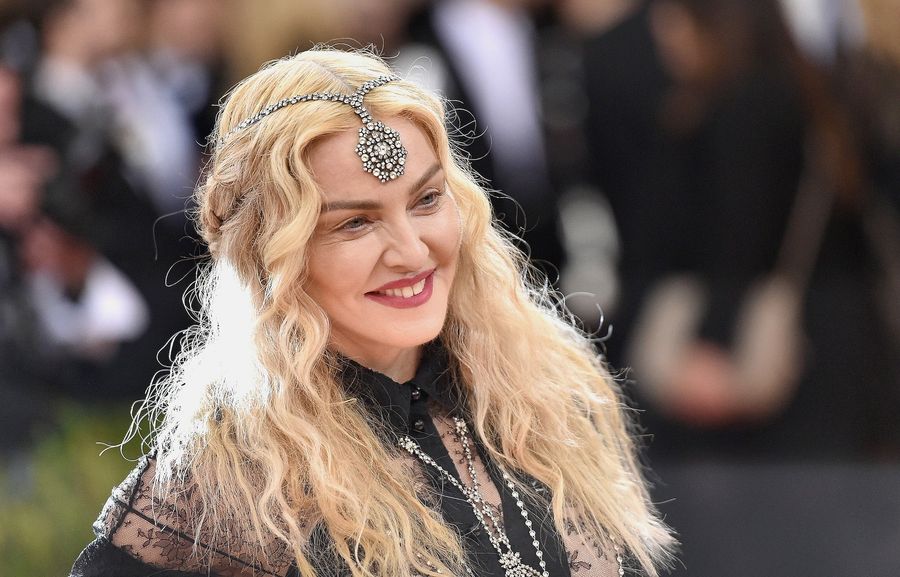 Audience Openly Laughs At Madonna For Saying &quot;I Do Consider Myself A Minority&quot;