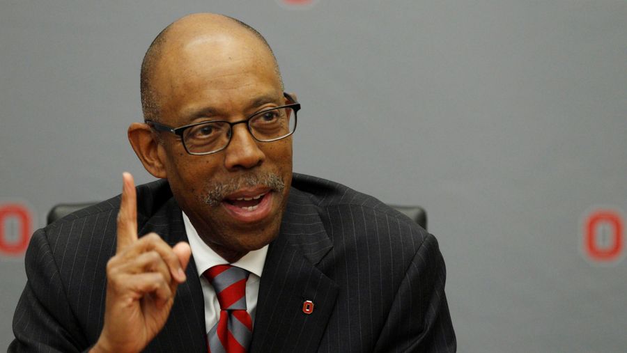 Hilariously Rich University Presidents Don't Think College Athletes Should Be Paid