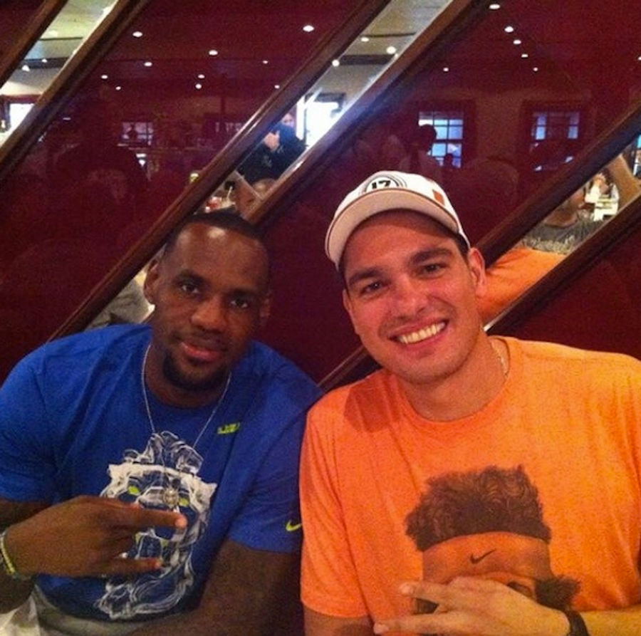Please Calm Down, Anderson Varejao Did Not Cut His Hair