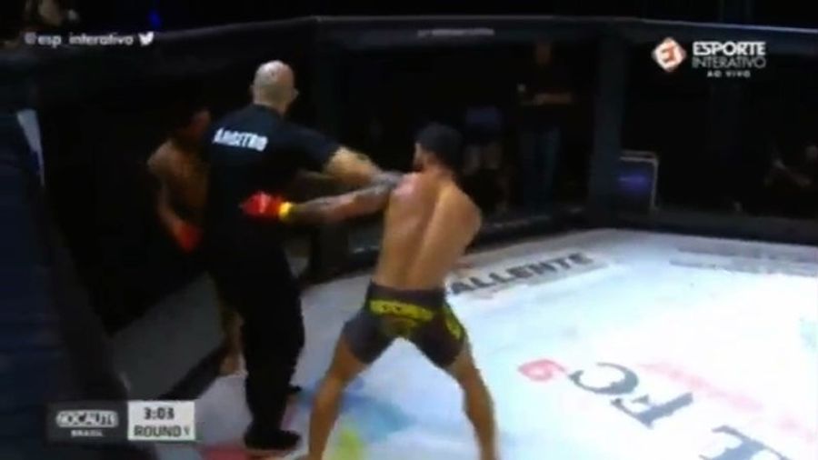 Brazilian MMA Fighters Fight, Continue To Fight Even After Fight&#39;s Stopped<em></em>