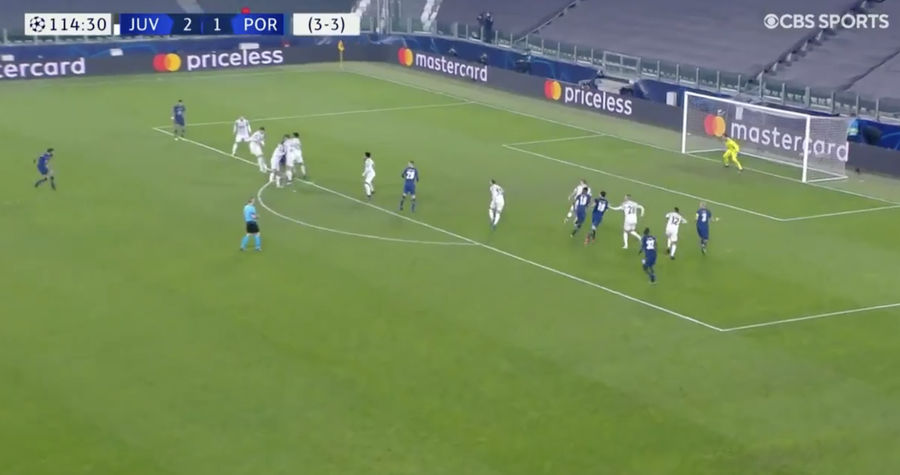 Porto score from Narnia to beat Old Lady