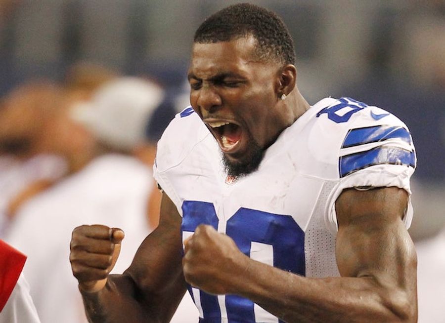 Dez Bryant Doesn't "Give A Fuck" What You Think About His Yelling