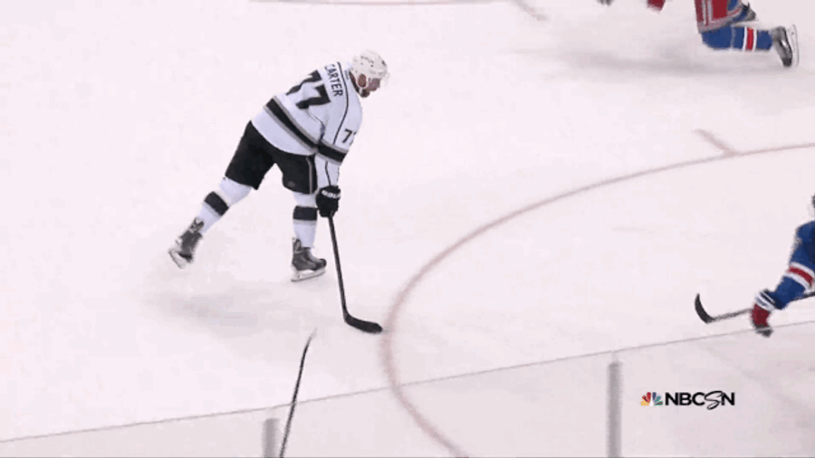 Kings Score Buzzer-Beater Goal To End First Period