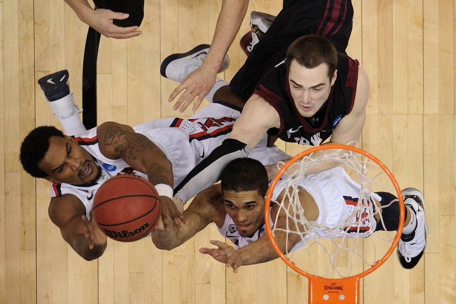 We Deserve A Team That Deserves Our Hate, So Let's Root For Harvard