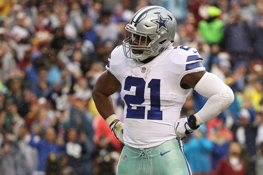 Ezekiel Elliott, Who Was Suspended, Un-Suspended, Suspended, Un-Suspended, And Suspended, Is Now Un-Suspended Again<em></em>