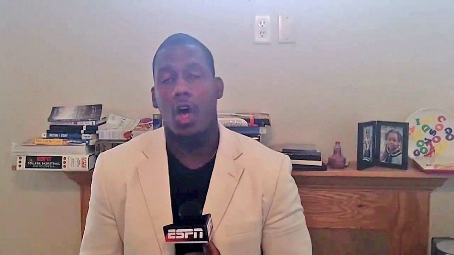 ESPN College Hoops Writer Makes Terrible &quot;Bold Predictions&quot;