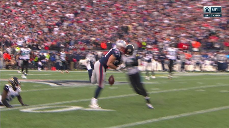 Gronk Questionable To Return To AFC Championship After &quot;Head Injury&quot; [Update: He&#39;s Out]
