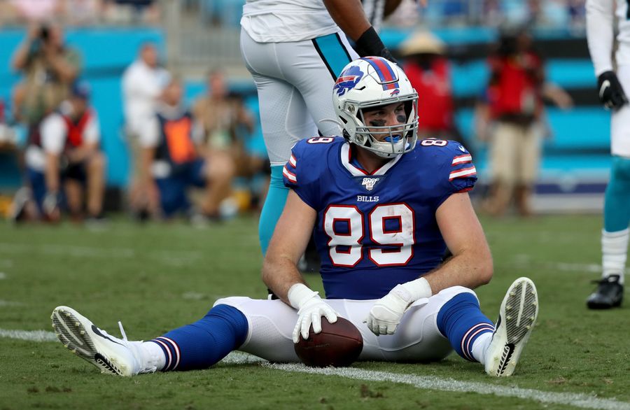 Tommy Sweeney has myocarditis — will the NFL take COVID-19 seriously now? (Prolly not)