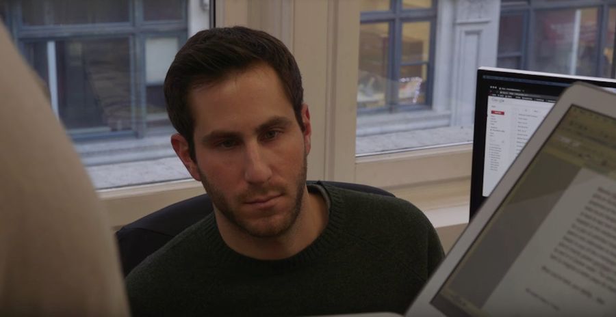 Barstool Sports Editor-In-Chief Calls 16-Year-Old Cheerleader Hot, Sarcastically Apologizes, Deletes Everything [Update]