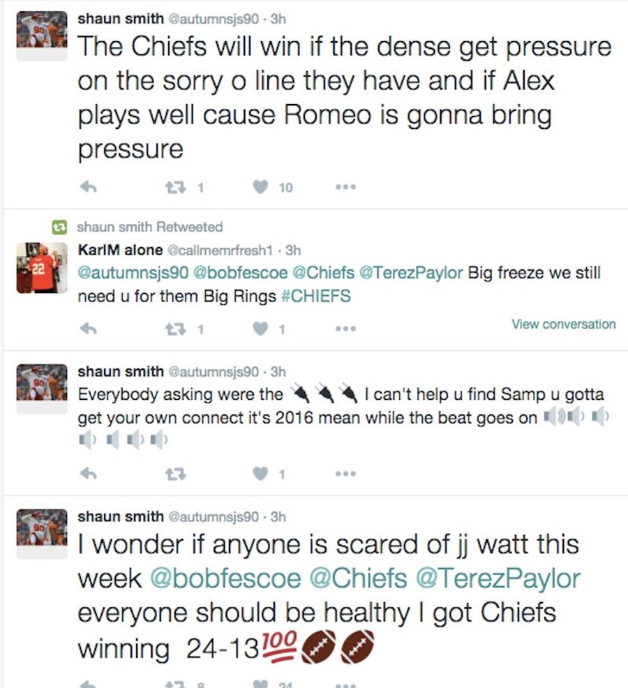 Former NFL Player Shaun Smith Has A Message For Trolls: Look At This Gun