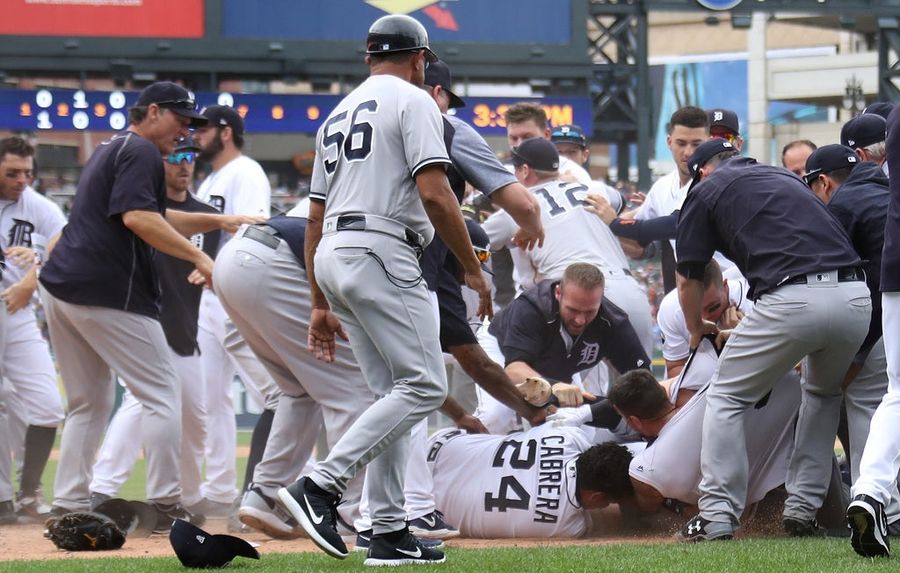 Benches Clear After Miguel Cabrera And Austin Romine Have A Legit Fight At Home Plate [Updates]