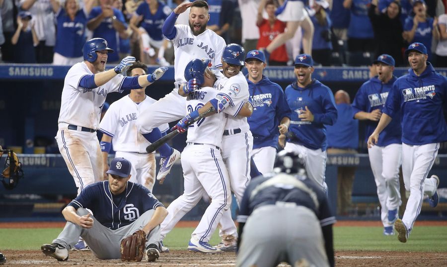 The Padres Gave Up One Of The Dumbest Walk-Offs Of The Season