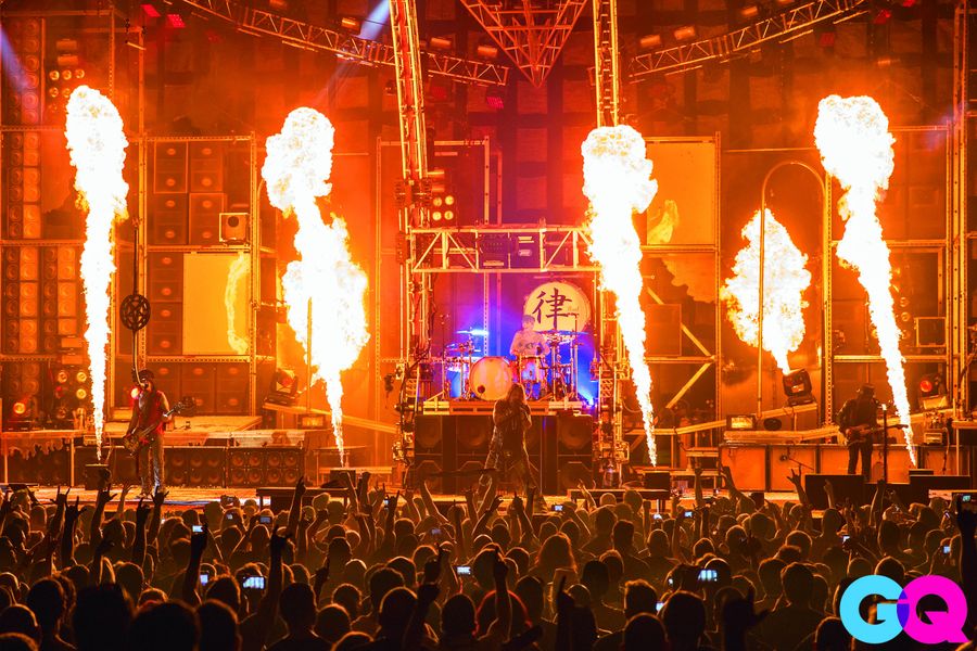 The Greatest Mötley Crüe Songs Of All Time (And The Worst)