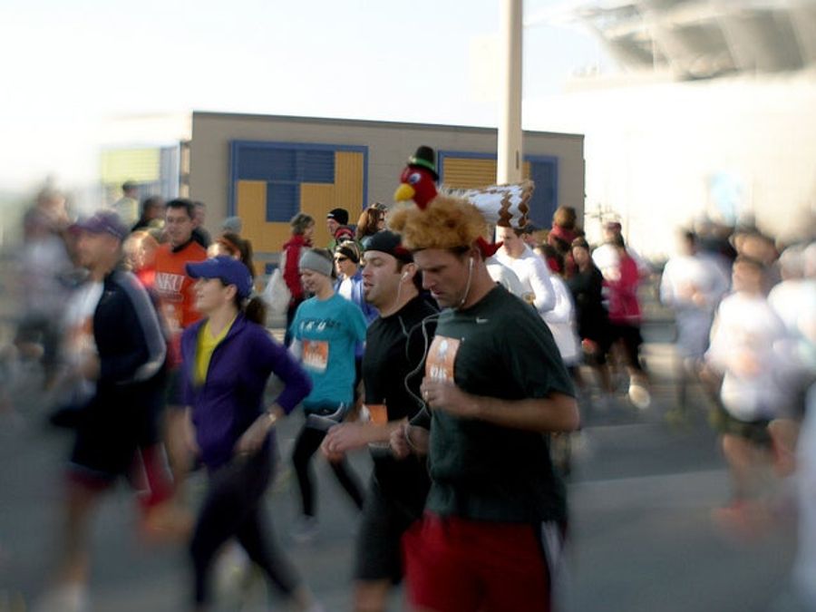 Cincinnati Turkey Trot Finish Line Looted, Bagels Feared Lost