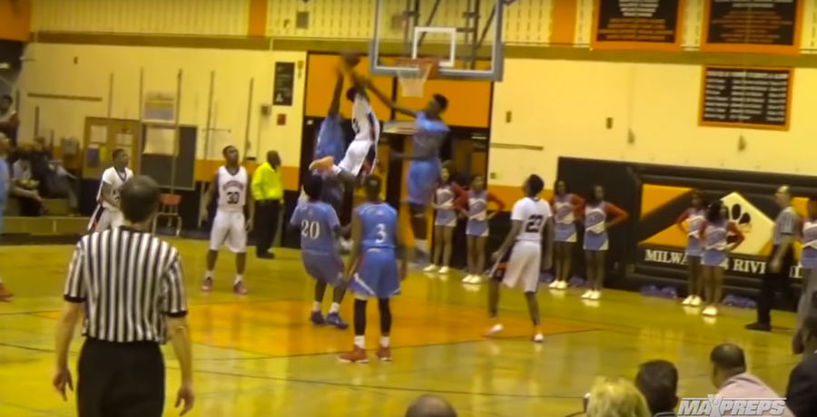 5-Foot-5 High Schooler Dunks On Two Defenders From Right In Front Of The Free Throw Line