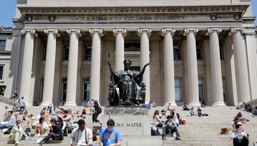 Here Are The Racist, Sexist Text Messages That Put Columbia&#39;s Wrestling Team Under Investigation