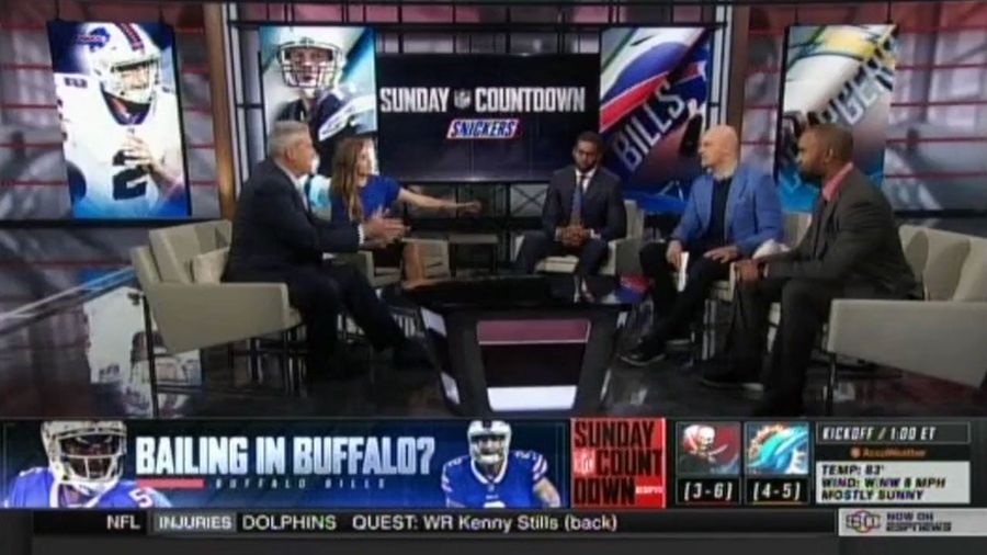 Hosting An NFL Pregame Show Seems Like A Shitty Gig