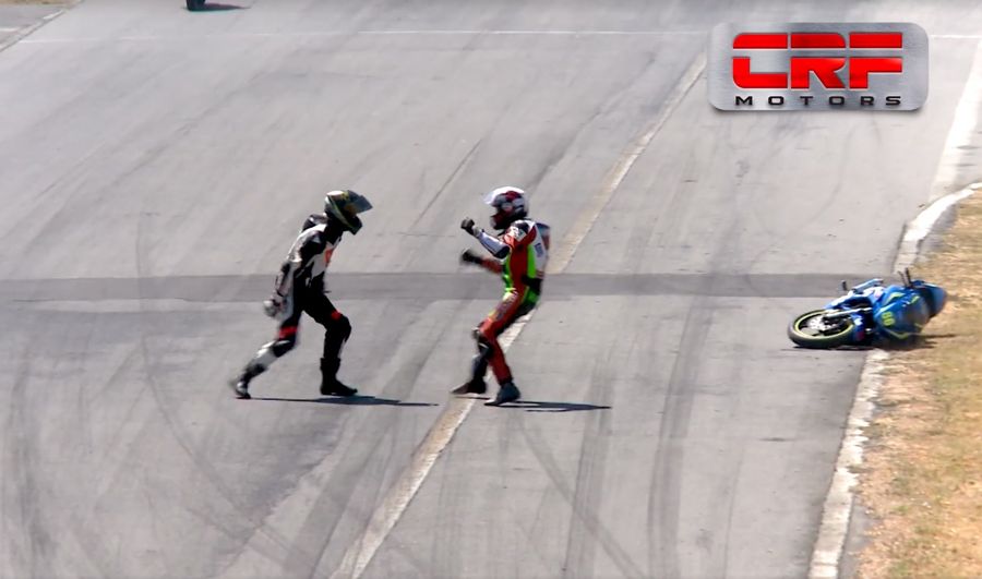 Motorbike Racers Crash Into Each Other, Pull Over, Start Punching Each Other<em></em>