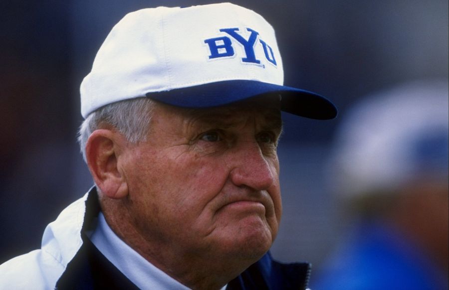 Former BYU Coach LaVell Edwards Is Dead At 86