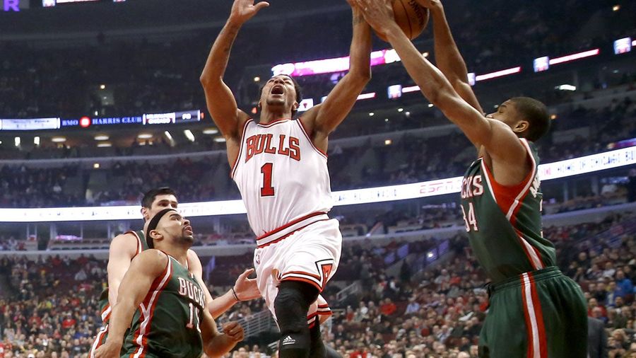 Derrick Rose To Undergo Knee Surgery, May Be Out For Season