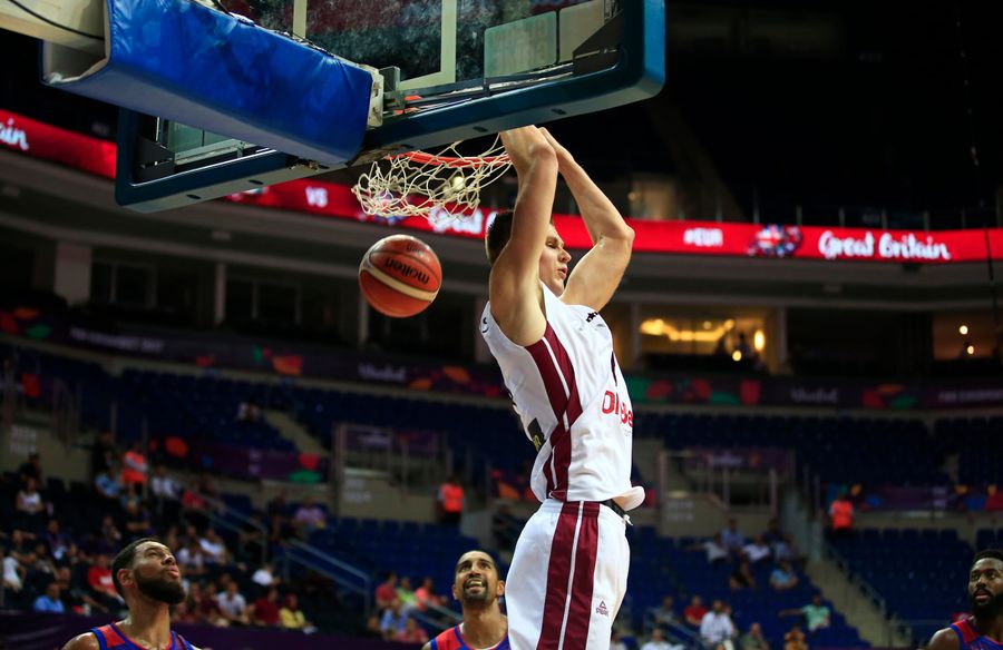 Kristaps Porzingis Had A Pleasant Weekend Playing Basketball For Not The Knicks