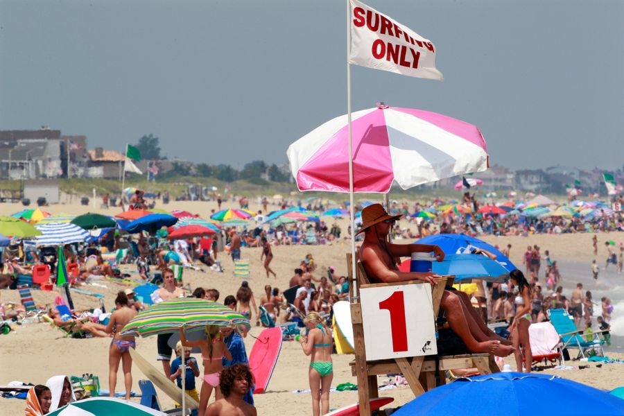 Police: Ex-High School Wrestler Steals Beach Cart, Assaults Five People
