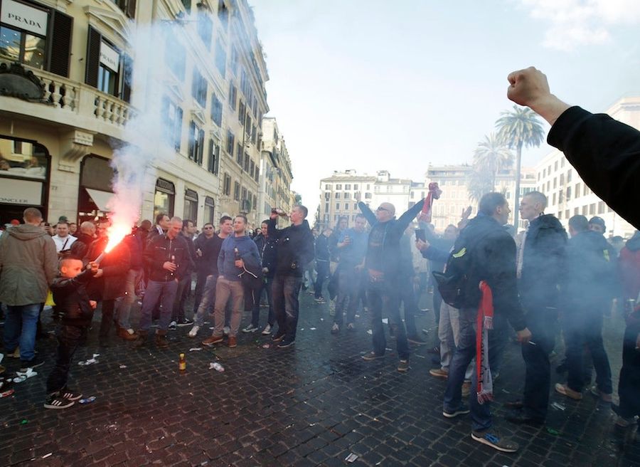 Dutch Soccer Hooligans Running Wild, Clashing With Riot Police In Rome