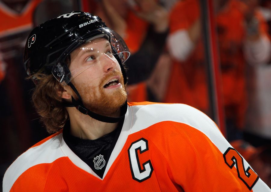 Claude Giroux Reportedly Arrested After Ass-Grabbing A Cop