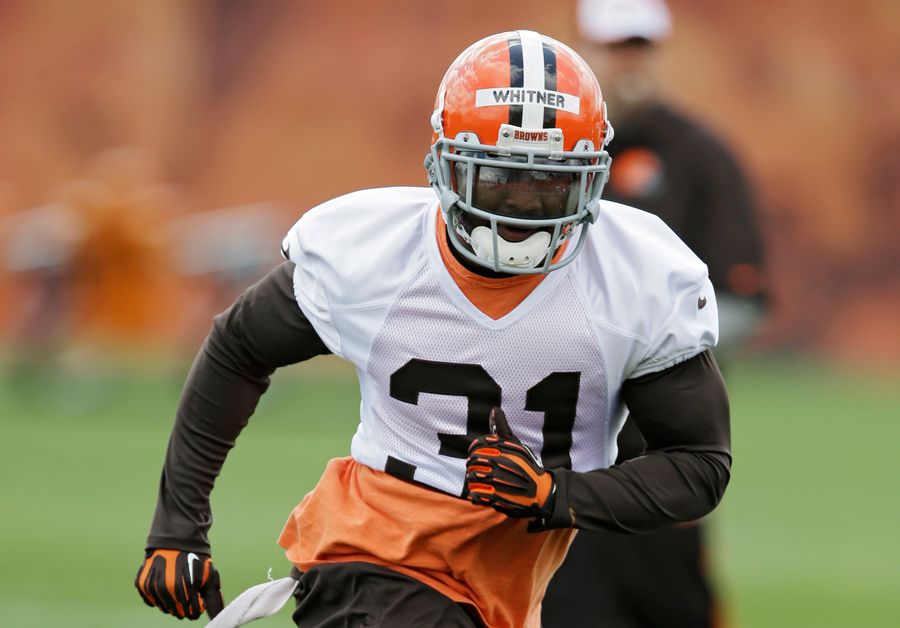 Donte Whitner Trolls Bills Fans, Pisses Off Darryl Talley