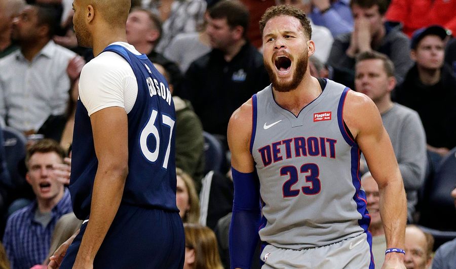 Heckler Gets Ejected After Blake Griffin Gets In His Face