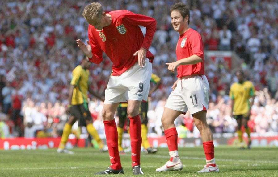 Here's An Old Video Of Peter Crouch Getting Funky At An EDM Concert