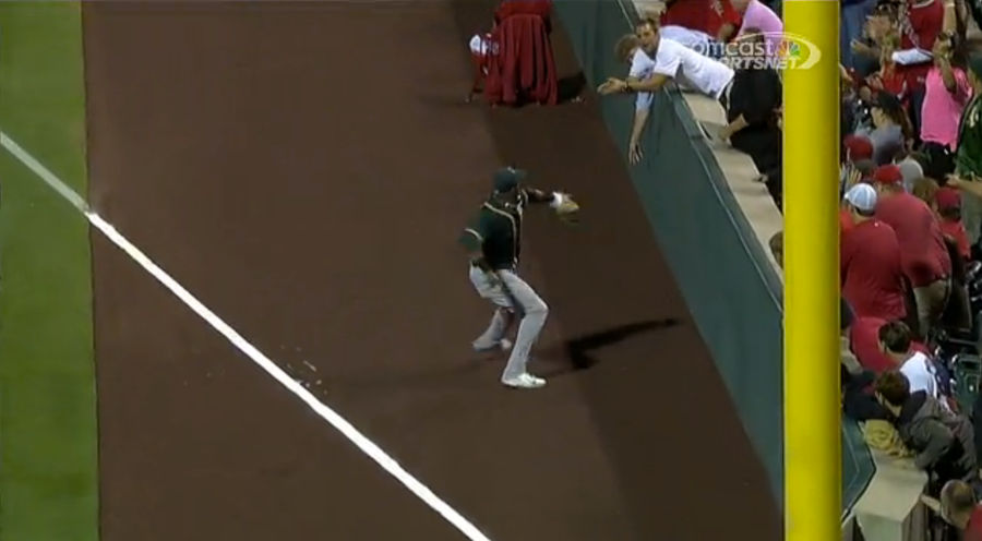 Yoenis Cespedes Gets Howie Kendrick Out At Home With A Flawless Throw