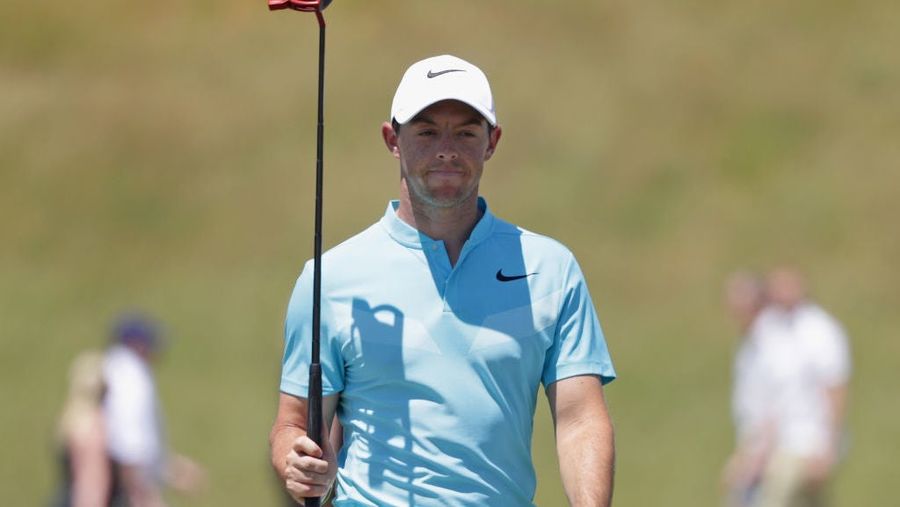 Rory McIlroy Calls &quot;Scoreboard&quot; In Petty Twitter Exchange
