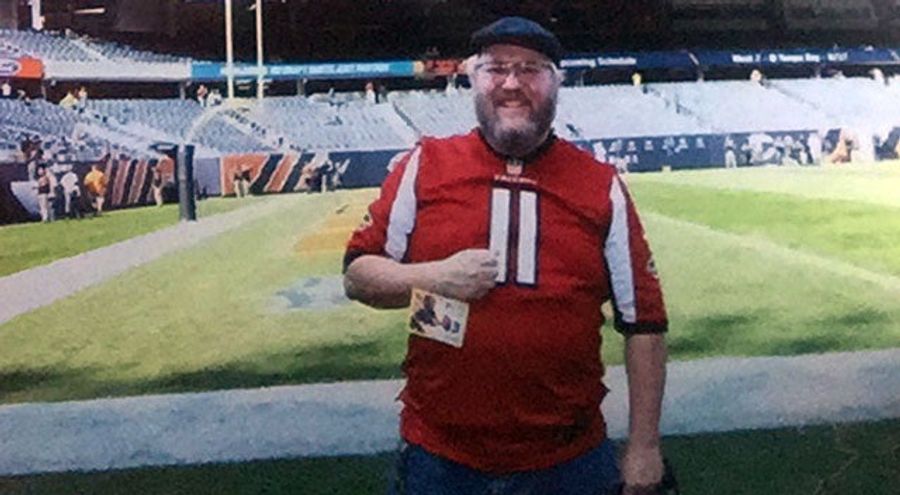 Packers Fan Suing Bears Gets On Soldier Field In Atlanta Falcons Jersey