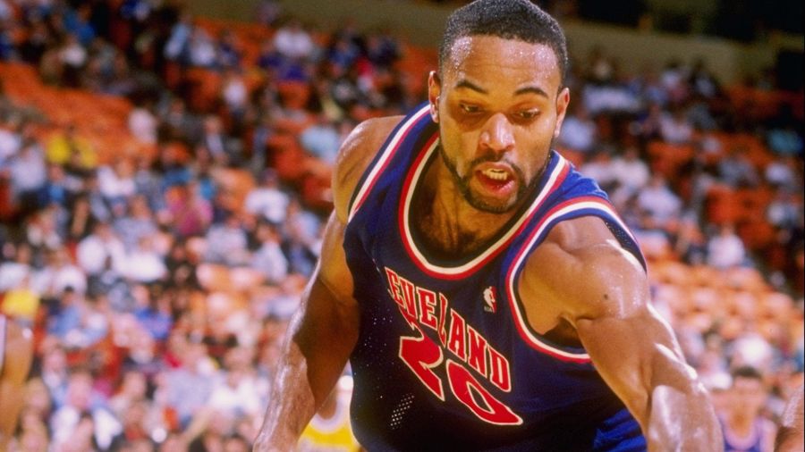 These Horny Emails May Have Gotten Former NBA Player Winston Bennett Fired From His Government Job<em></em>