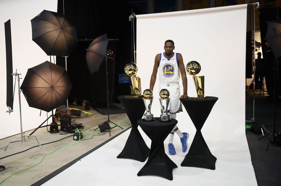 Kevin Durant Bemoans Basketball Media's "Pure Hate For Me Obviously"<em></em>