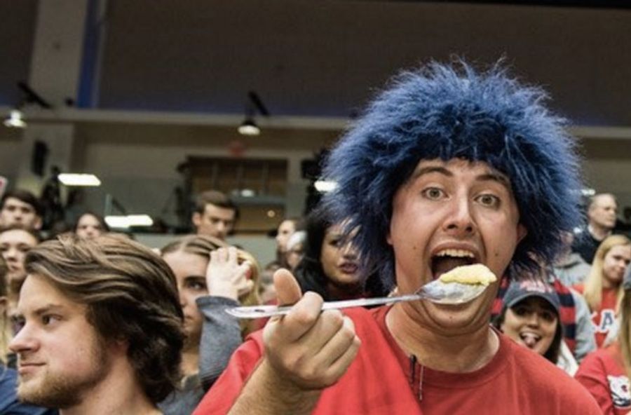 Belmont Basketball Fan Insists That He&#39;s Actually Eating Mayonnaise At Games