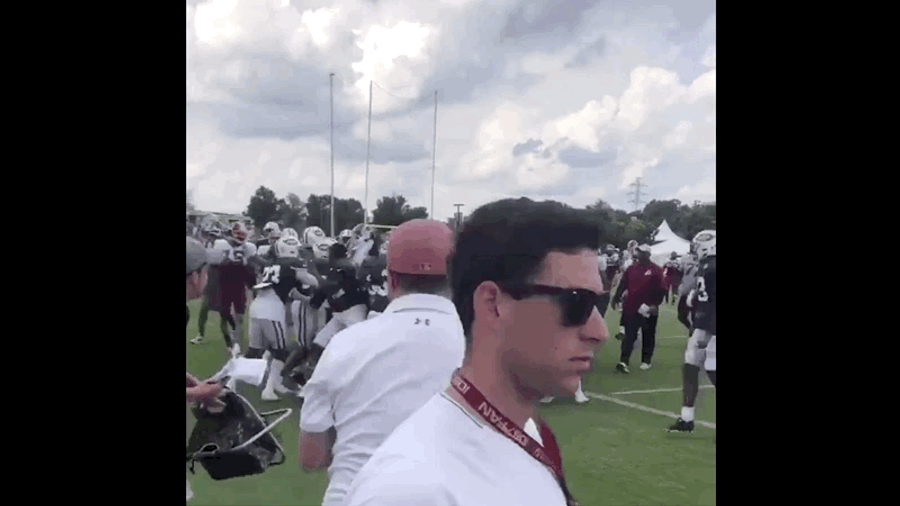 Brawl Spills Over Into Fan Area At Skins-Jets Joint Practice