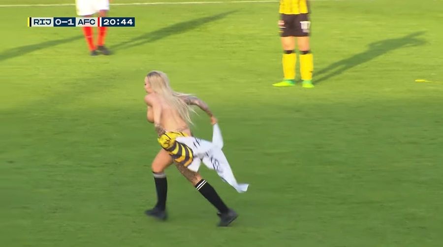 Dutch Soccer Fans Hire Stripper To Run On Field And Distract Opponents